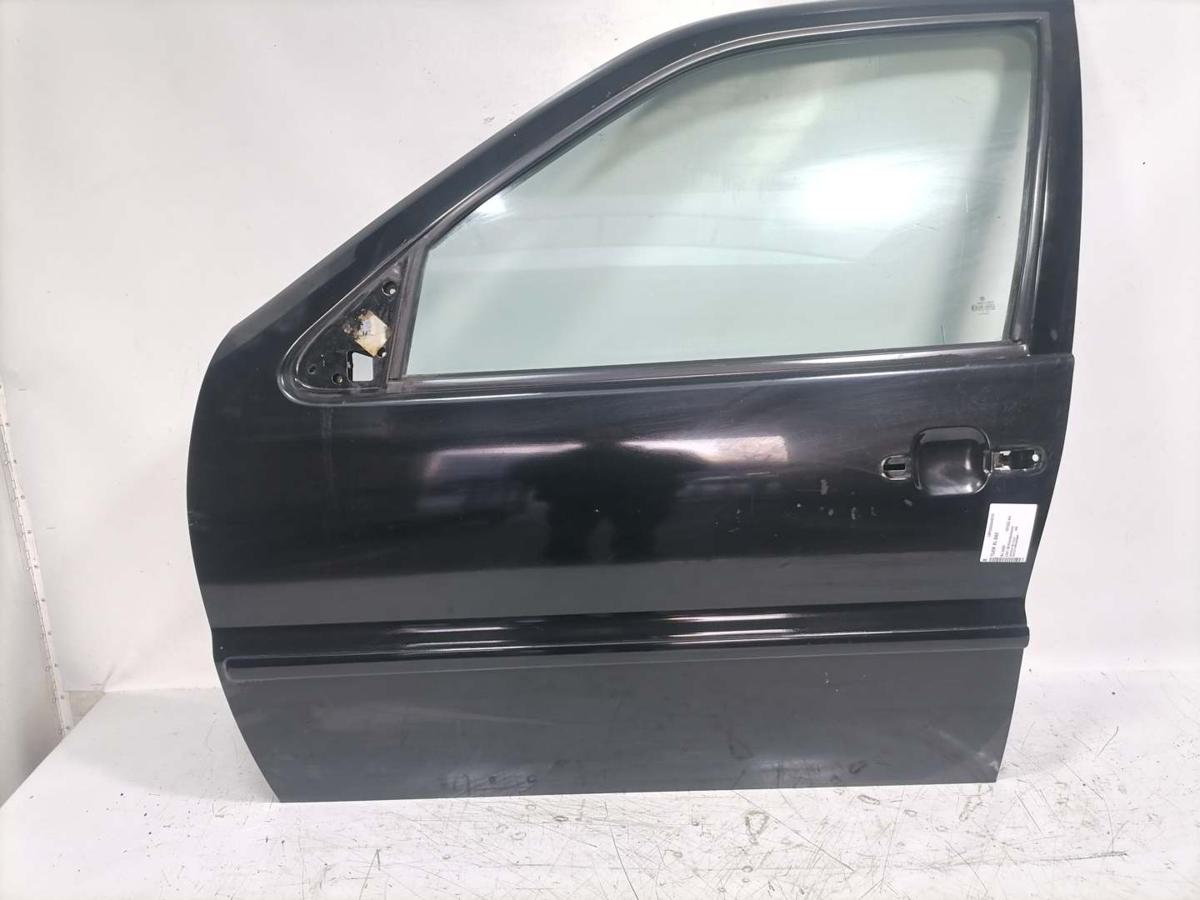 VW Polo 6N2 original T&uuml;r vorn links L041 Brilliantschwarz 5-T&uuml;rer Bj.2000